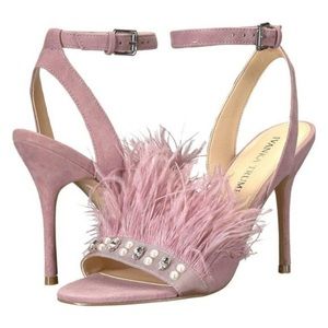 NWT Ivanka Trump Kasie Feather Dress Sandals